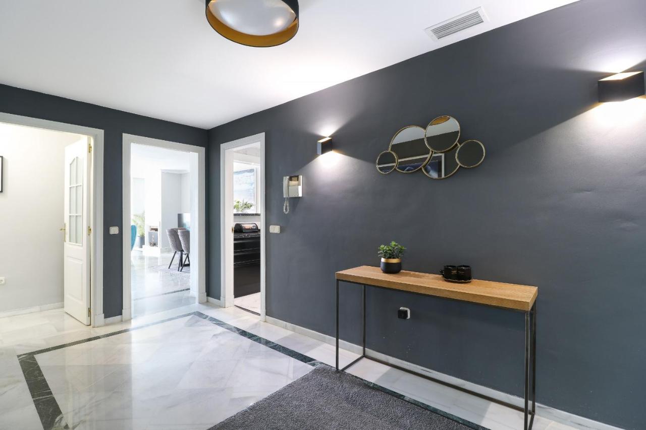 Bahia De Modern Apartment Marbella